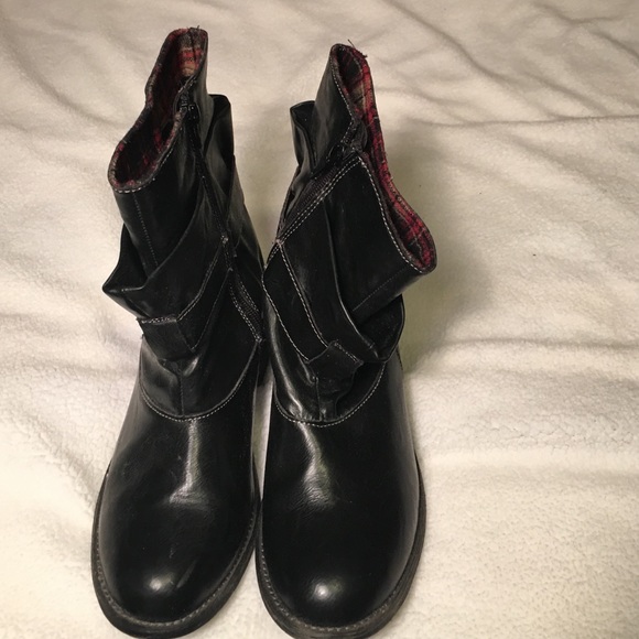 Black booties