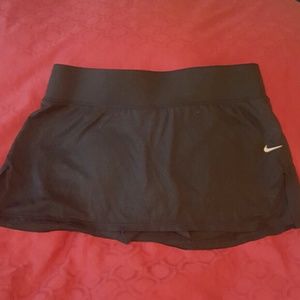 Sale! Nike Workout skort. Barely worn.