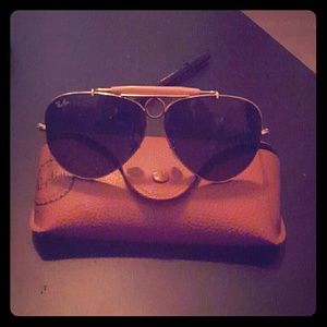 ray ban aviator