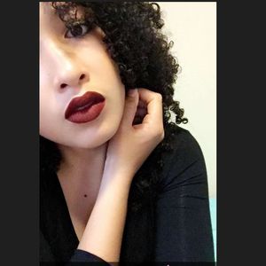 Meet your Posher, Frances