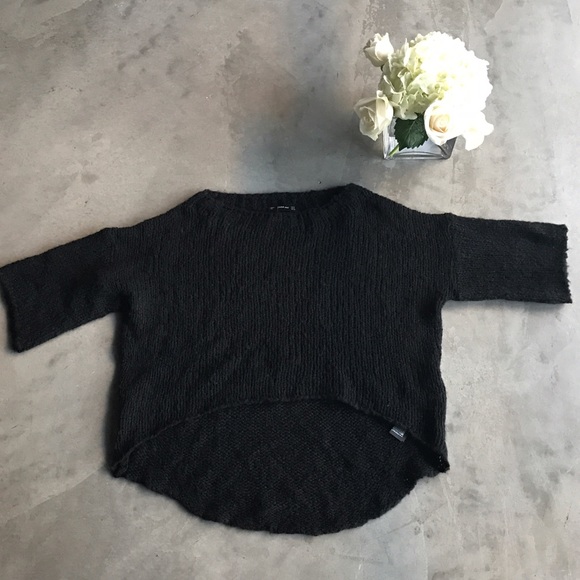 NWOT Zara 'Italian Yarn' sweater w/ tuxedo tail