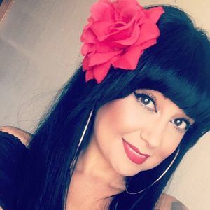 Meet your Posher, Lupe