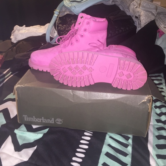 Girl Juniors Timberlands sz 4 - Picture 2 of 4