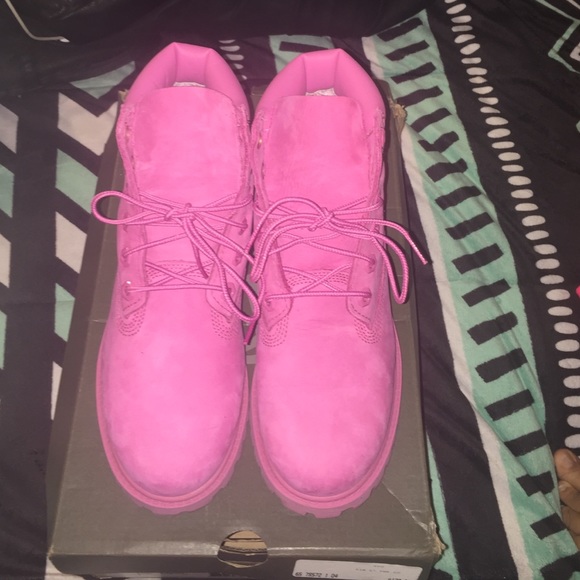 Girl Juniors Timberlands sz 4 - Picture 3 of 4