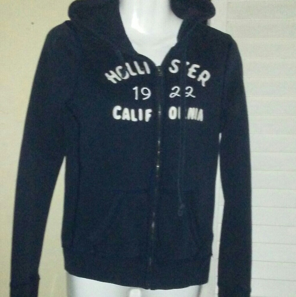 CLEARANCE SALE Hollister sweater
