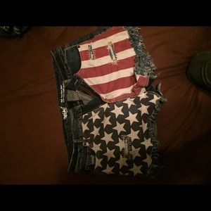 Mossimo shorts