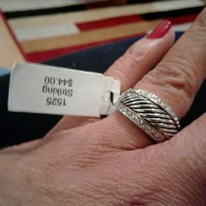 Premier Designs Ring