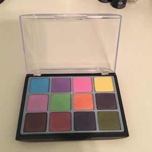 Viseart 02 eyeshadow palette