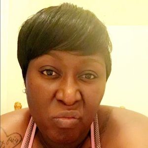 Meet your Posher, Kewandy