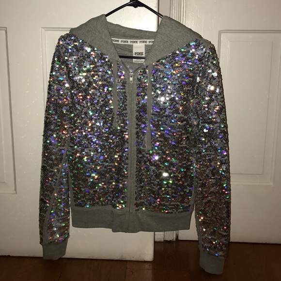 Victoria's Secret Fashion Show 2013 zip up