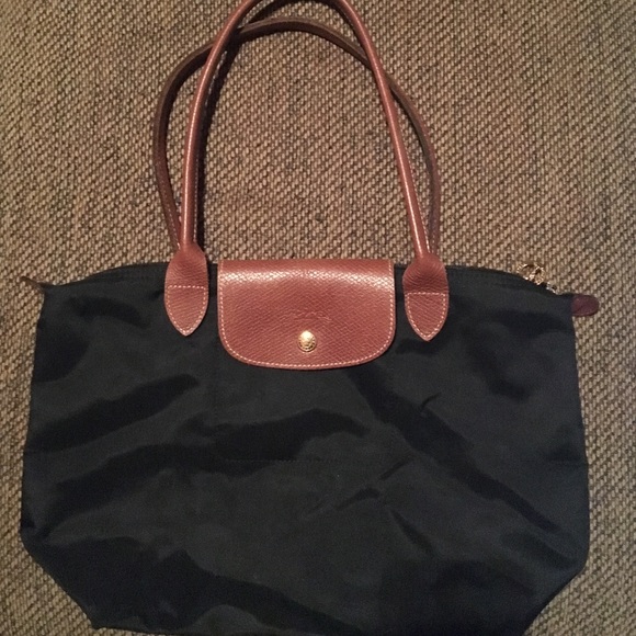 Medium Black Longchamp