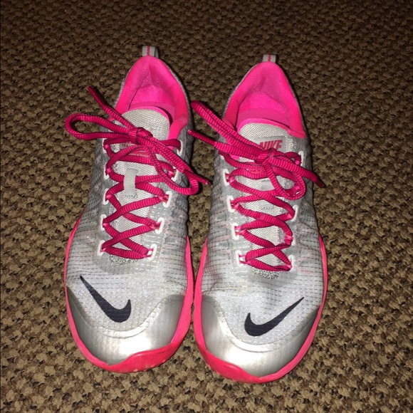 Nike running sneakers - Picture 2 of 3