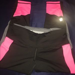 Victoria secret active leggings