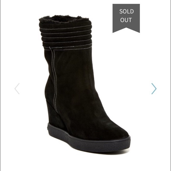 Aquatalia wedge boots with faux shearling size 7