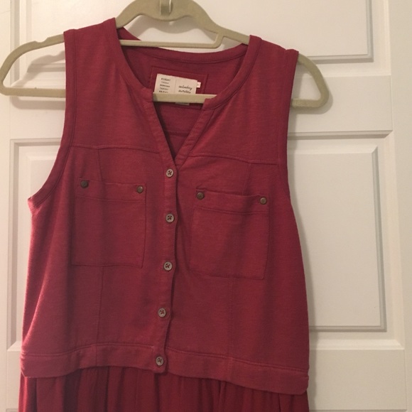 Dress - Picture 2 of 3