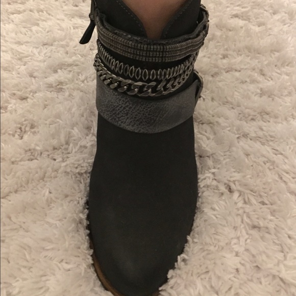 Dolce vita booties