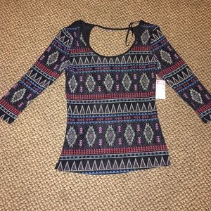 3/4 sleeve shirt