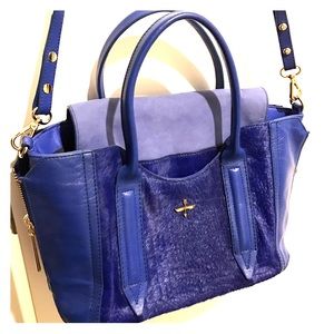 Beautiful Pour la victoire leather satchel