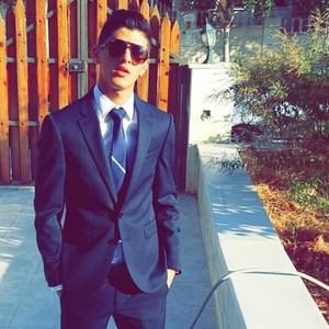 Meet your Posher, Bachar