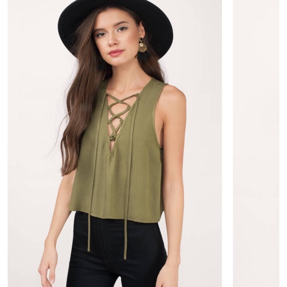 Lace up tank