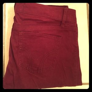 Women's burgundy stretch jeggings