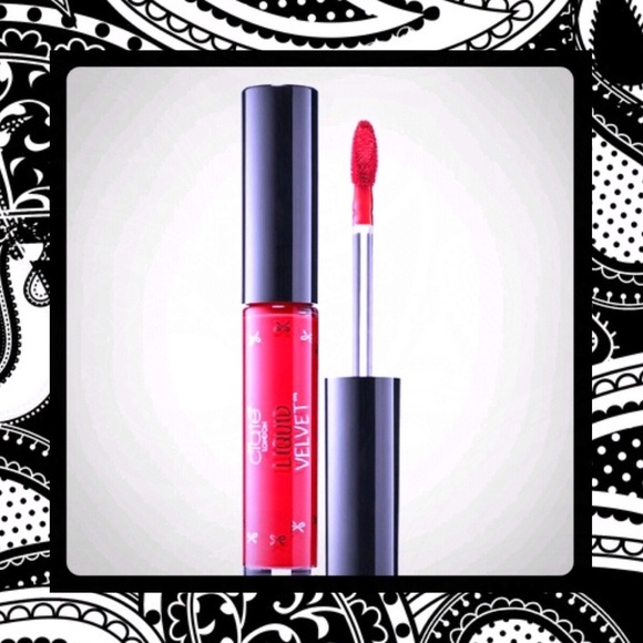 Ciate London Liquid Velvet