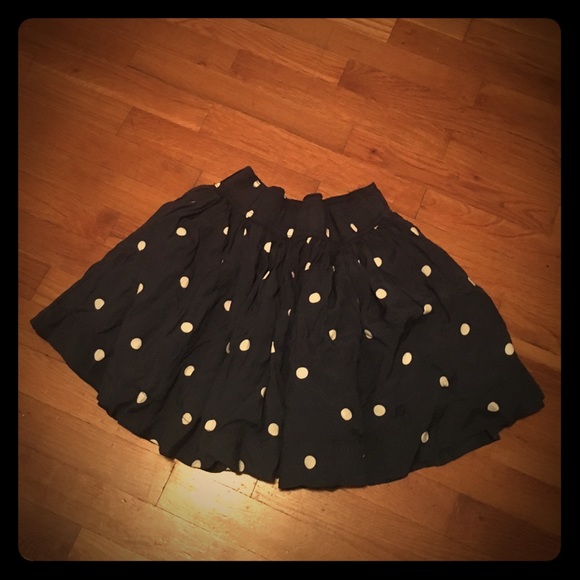 🚫SOLD🚫 Abercrombie & Fitch Polka dot Skirt