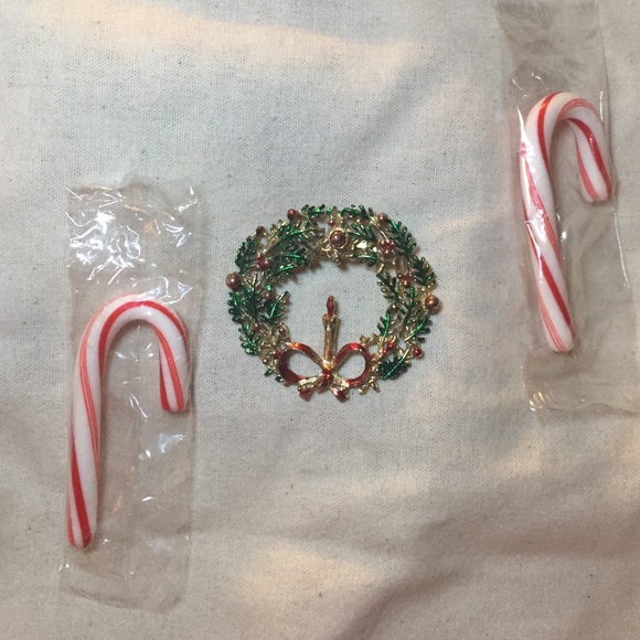RARE Antique Christmas pin