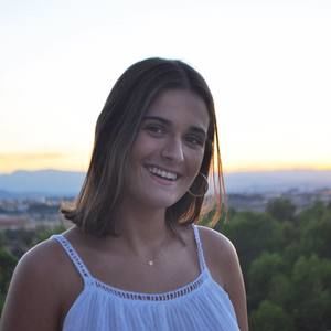 Meet your Posher, Maria