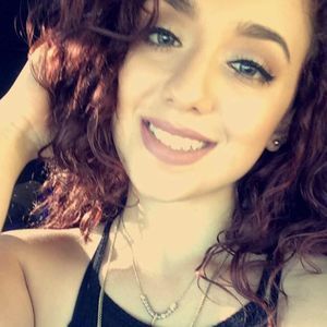 Meet your Posher, Lorena