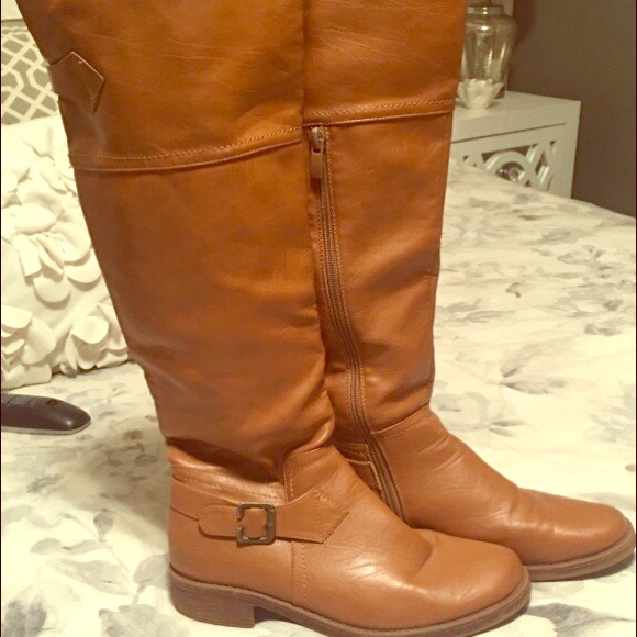 Riding boot