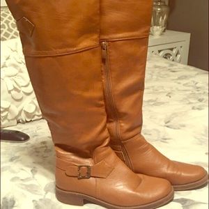 Riding boot