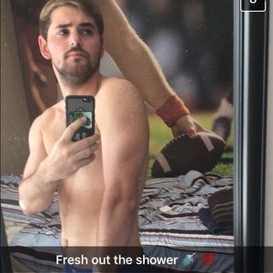 Meet your Posher, Cameron