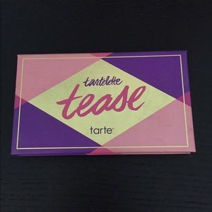 Tartelette Tease Eyeshadow pallete