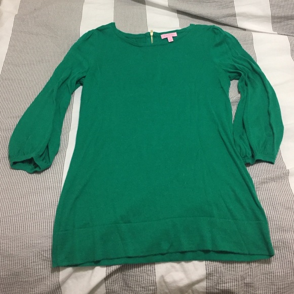 Lilly Pulitzer sweater as L