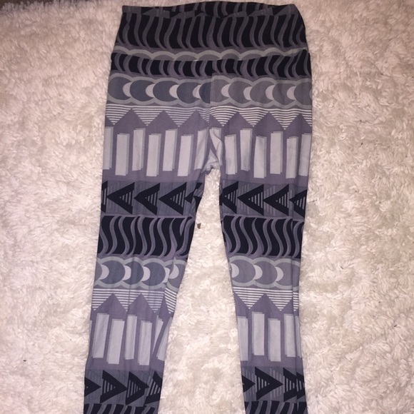 LuLaRoe OS Leggings
