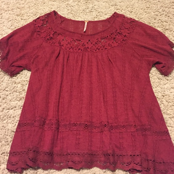 Maroon Free People shirt! - Picture 1 of 3