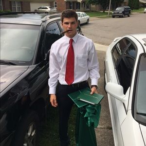 Meet your Posher, Ray