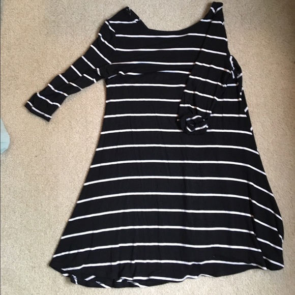 Super cute halfsleeve tee shirt dress!