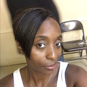 Meet your Posher, Stanita