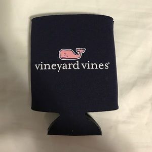Vineyard vines koozie