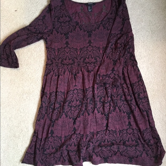Super cute babydoll Dress in maroon