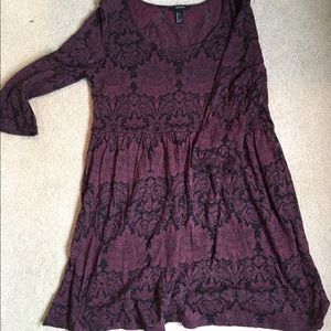 Super cute babydoll Dress in maroon