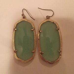 Kendra Scott Danielle earrings