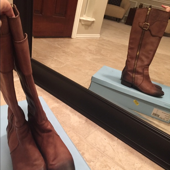 SOLD Antonio Melani Boots