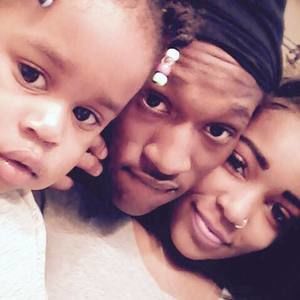 Meet your Posher, Desiree'