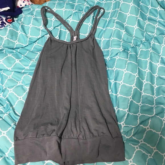 Gray tank top