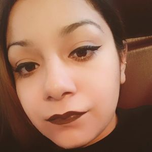 Meet your Posher, Angeles