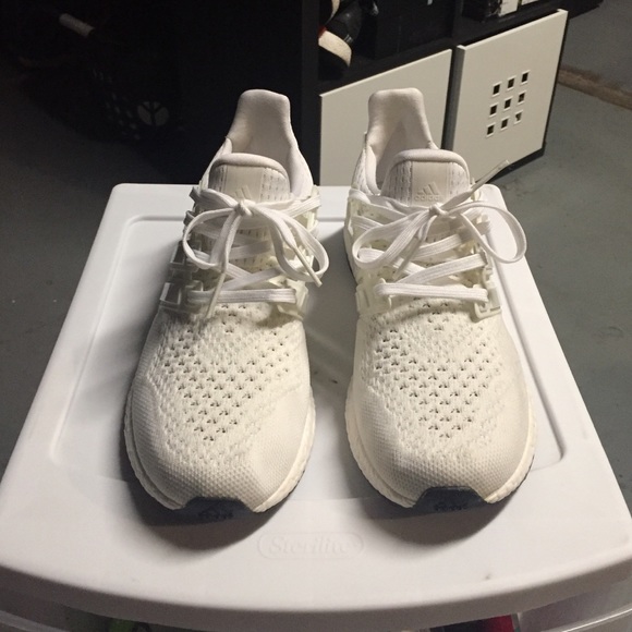 Adidas Ultra Boost "Triple White"