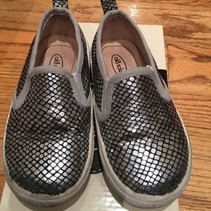 Old Soles silver leather slip ons toddler size 9.5